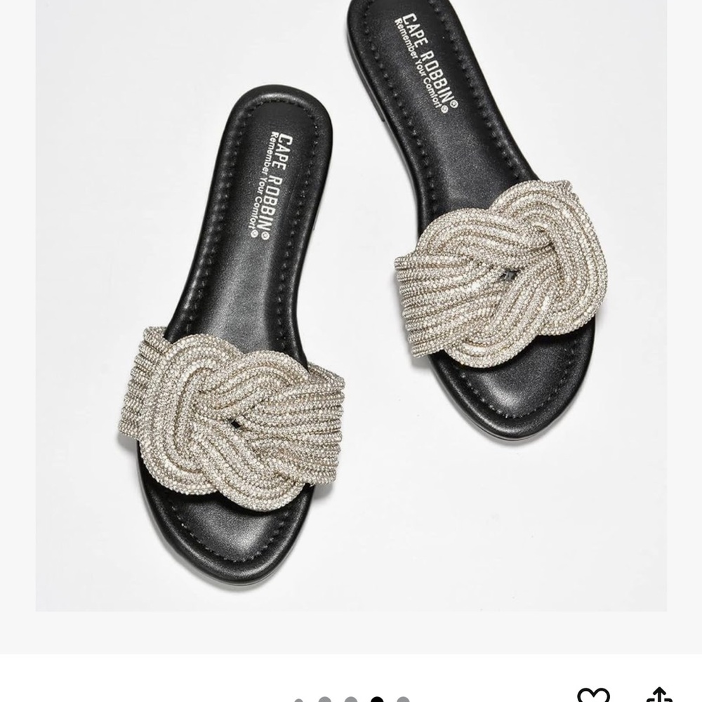 Cape Robbin Women's Metallic Silver Slide Sandals